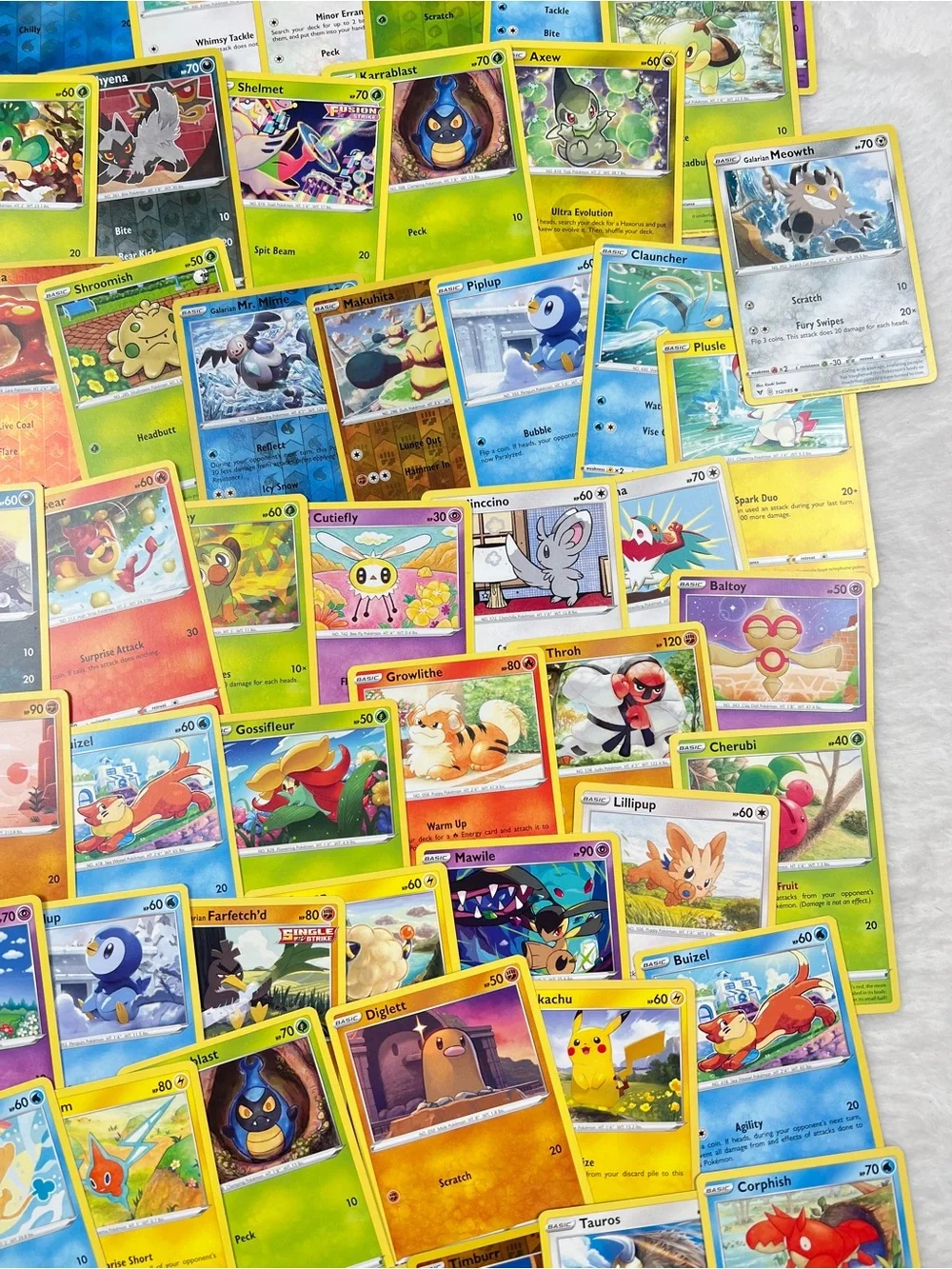 Pokemon Card Lot 100+ Cards Vintage Modern Reverse Holo Pikachu Fossil Trainer